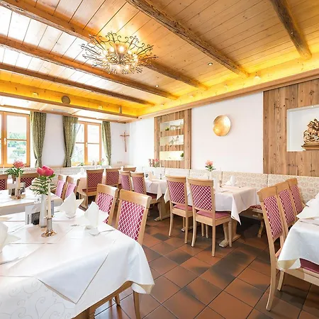 Hotel Landgasthof Hofmeier 3*