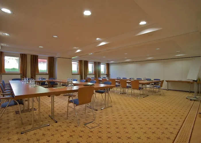 兰德加斯特赫夫霍夫米尔酒店 Hetzenhausen