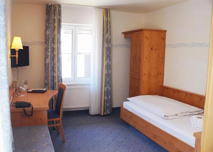 兰德加斯特赫夫霍夫米尔酒店 酒店 Hetzenhausen