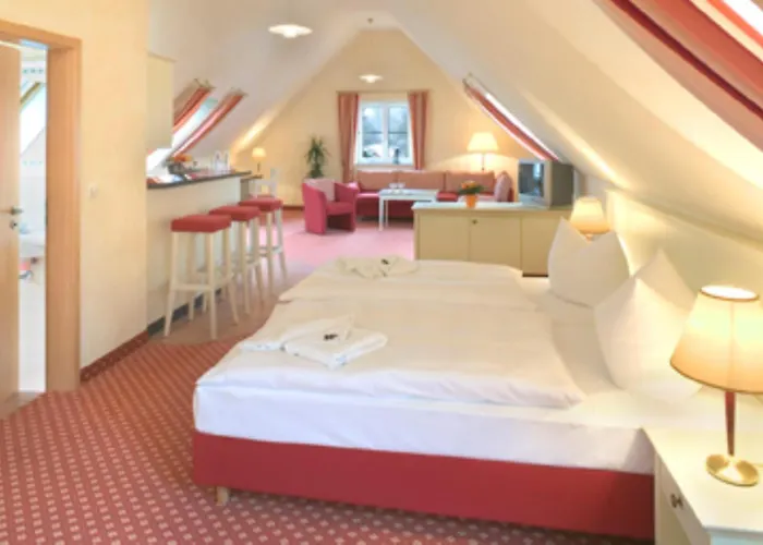 兰德加斯特赫夫霍夫米尔酒店 Hetzenhausen